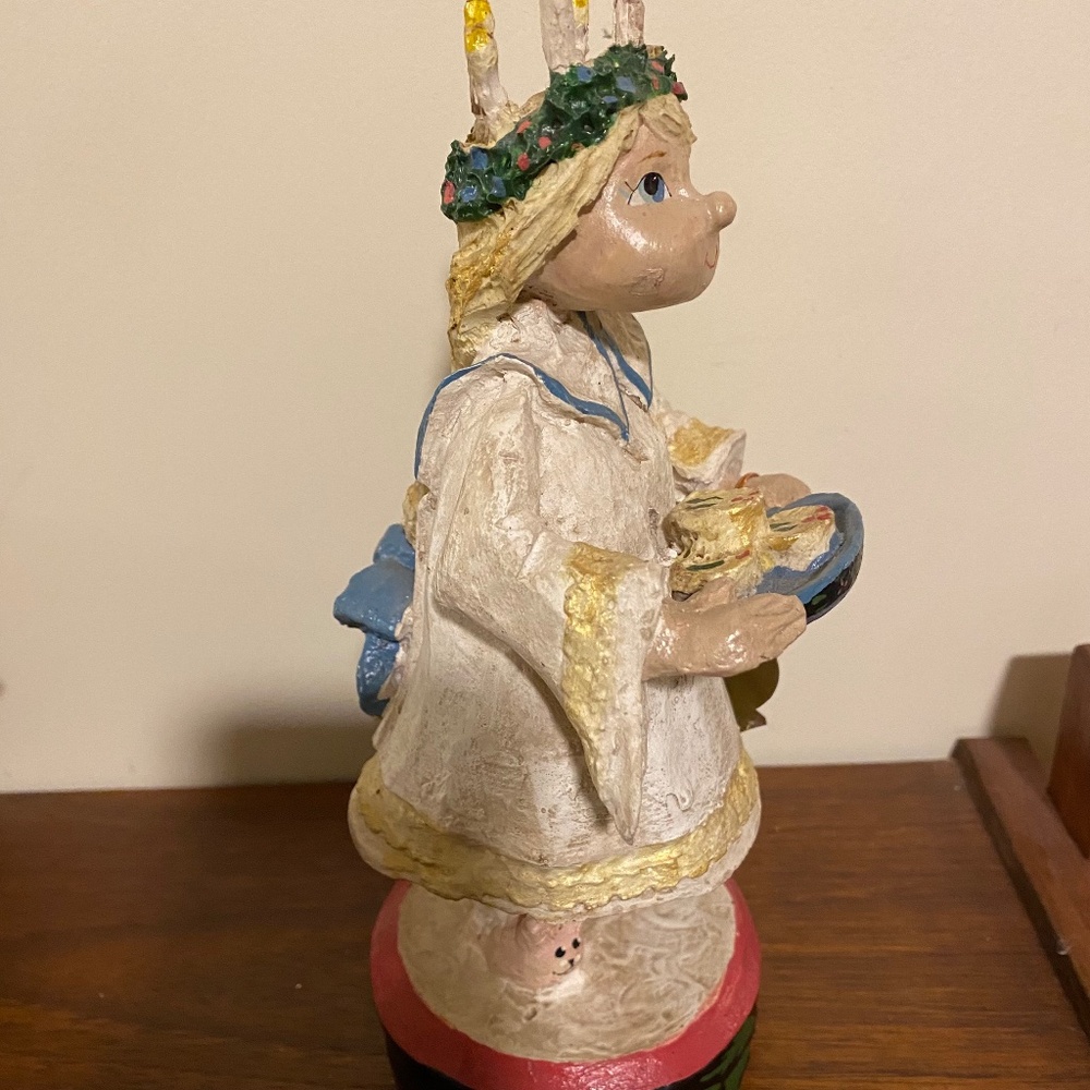 Vintage Scandinavian Folk Sculpture